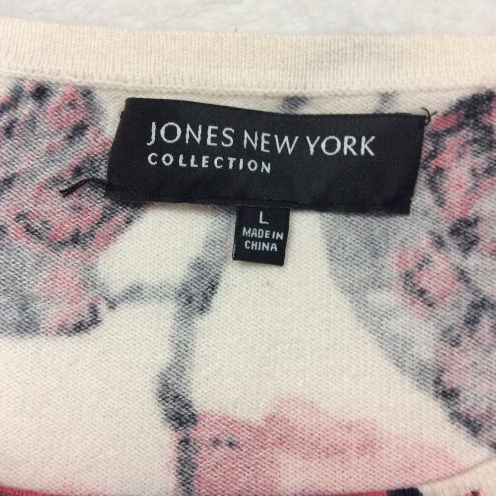 FLORAL SWEATER - Picture 9 of 12
